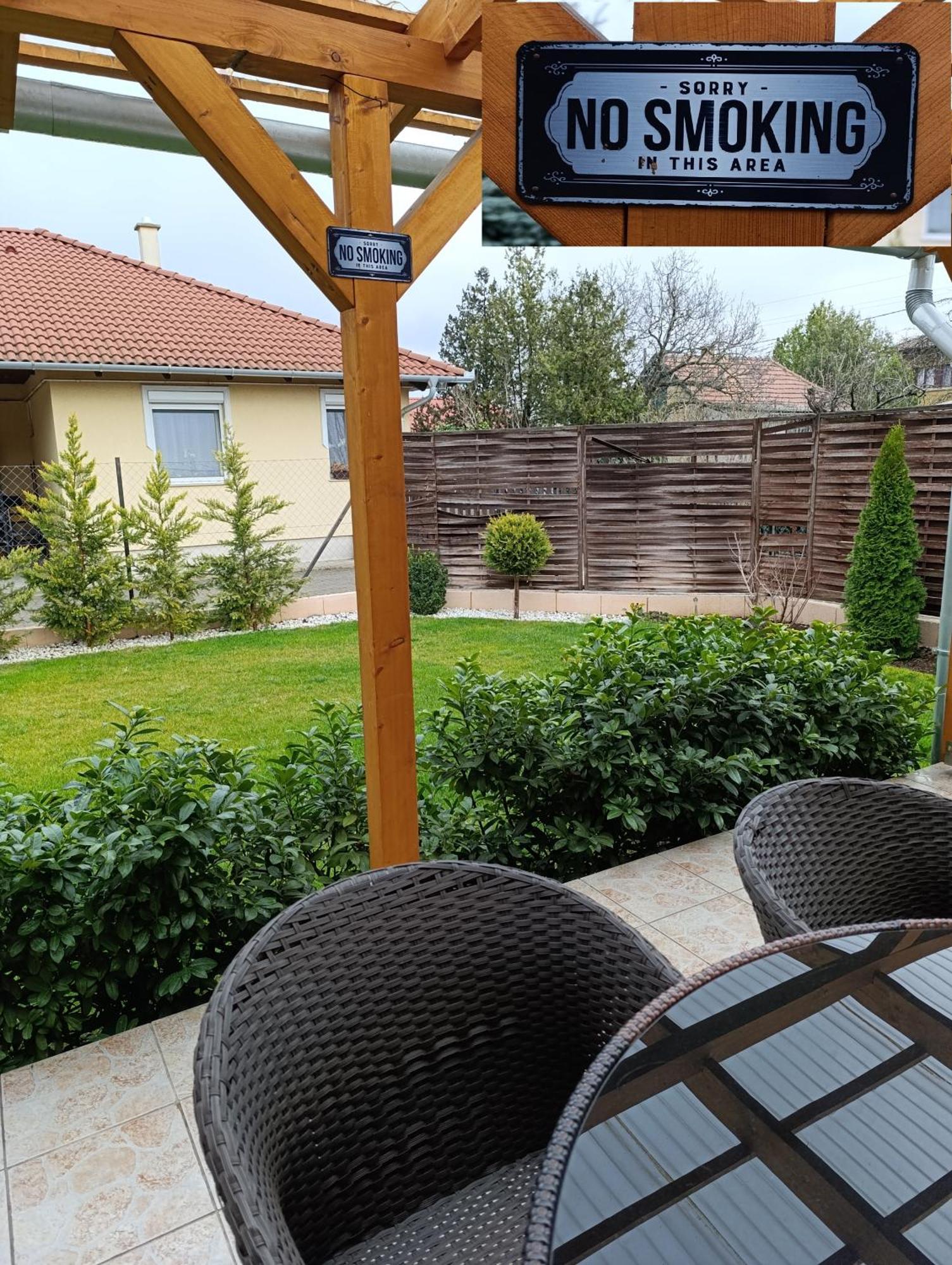 Budapest Airport Apartment Exterior photo